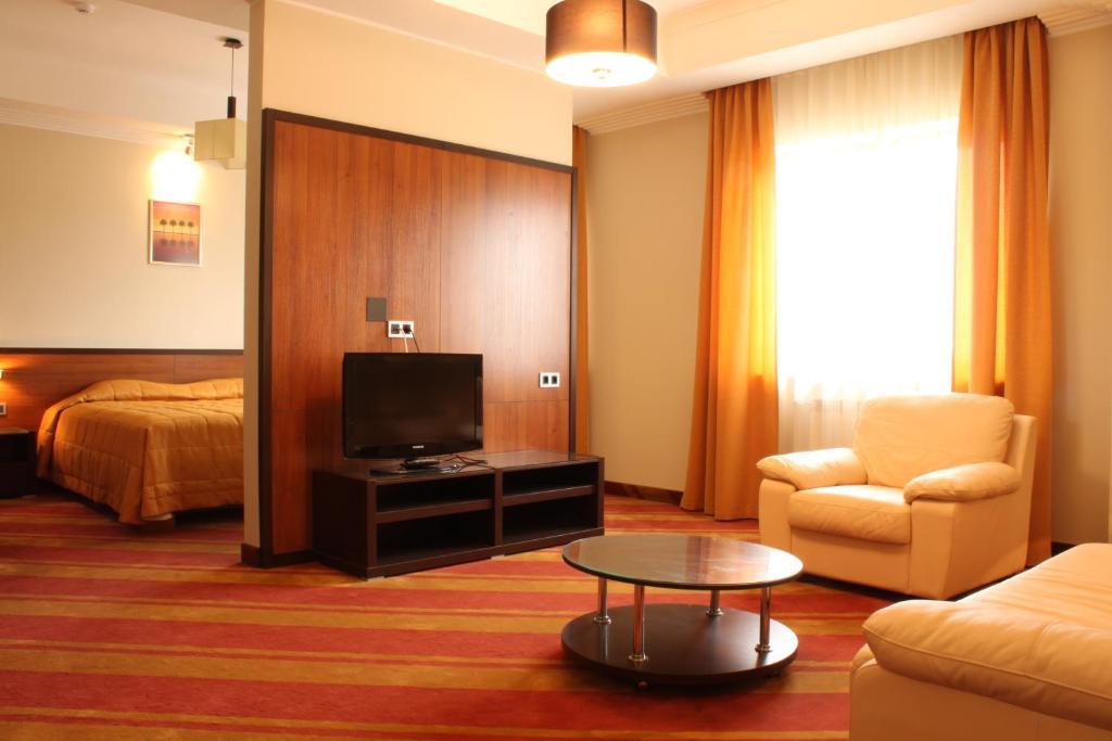 Hotel Westa Minsk Kamer foto